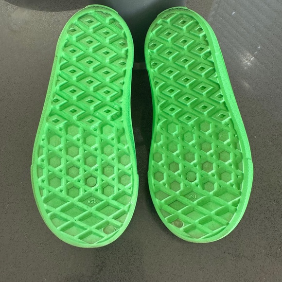 Toddler MTE Slip-On TRK Shoe - Picture 3 of 7